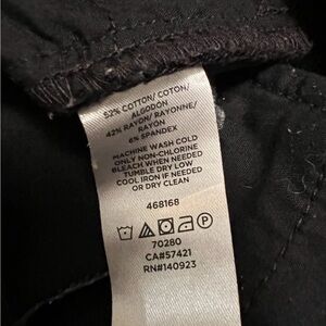 LOFT Black Skinny Ankle Pants